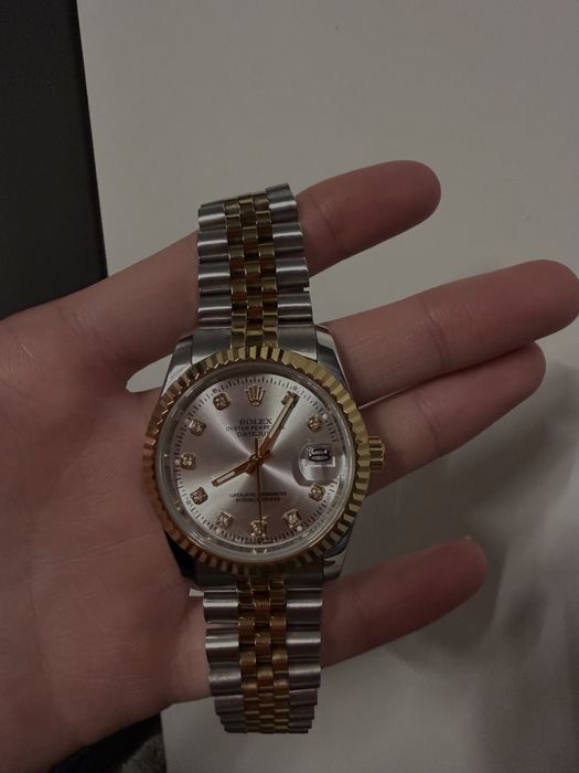 *R*o*l*e*x* часвоник