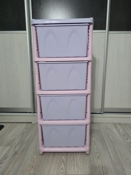 Продам пластиковый комод