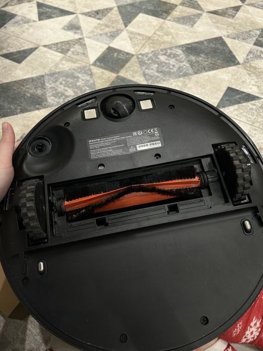 Продам роботпылесос Deame D9 max