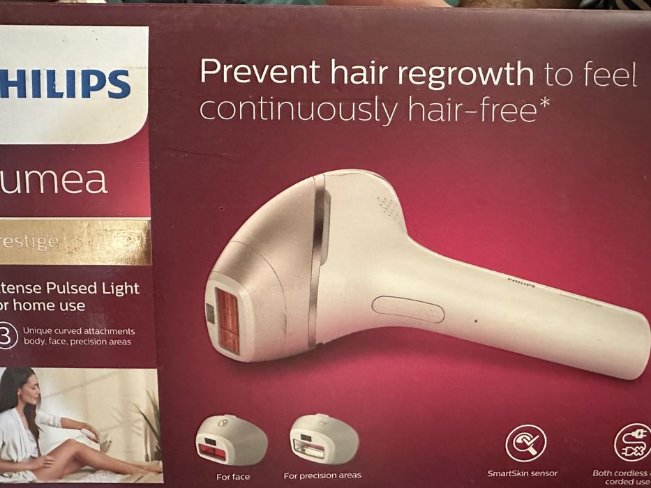 Фотоепилатор PHILIPS LUMEA BRI953