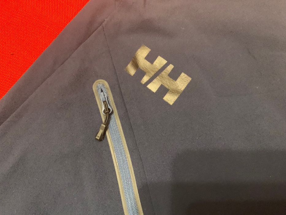 Helly Hansen-оригинален панталон 40-42 размер