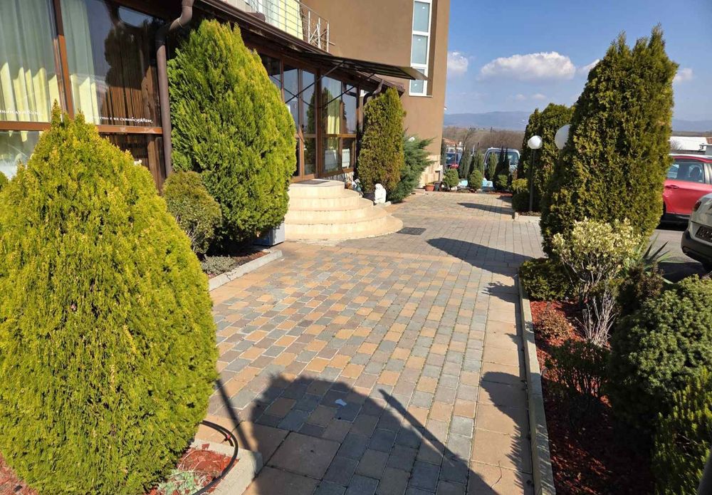 Дава се под наем Магазин в Дупница - 240 кв.м за 498.27 € - Снимка #3