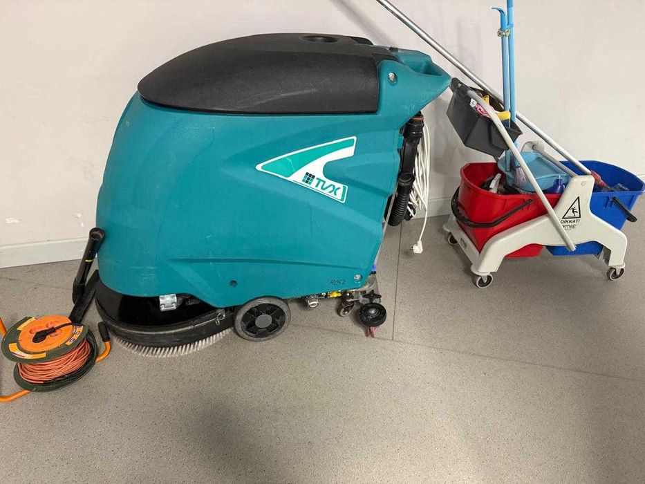 Клининг торговых площадей и ОСИ