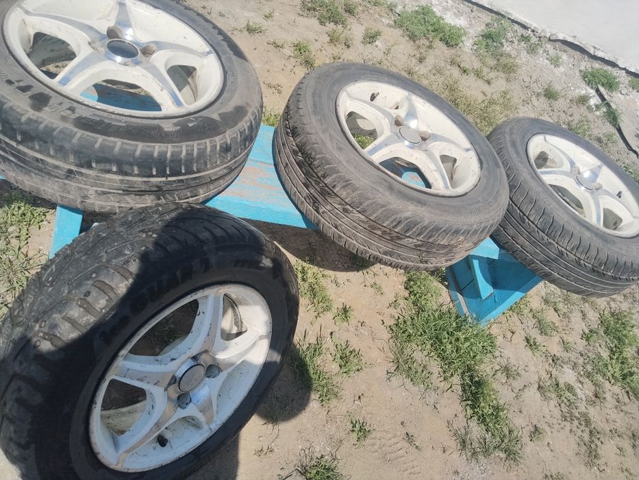 Продам Летние шины
