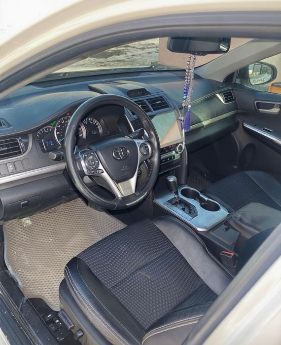 Продам машина Тайота Камри