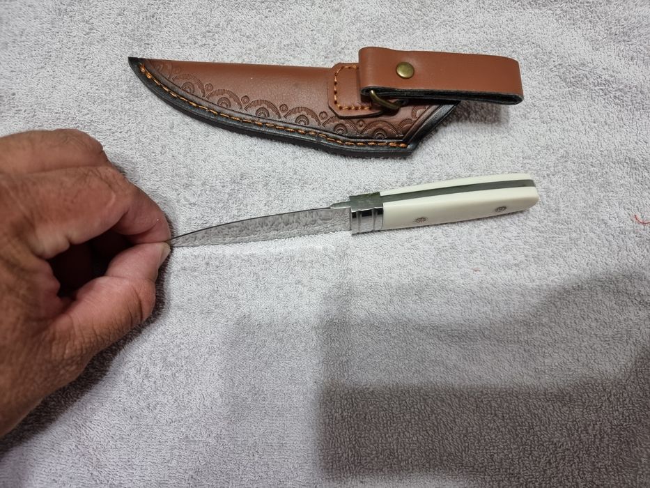 Продам нож новый