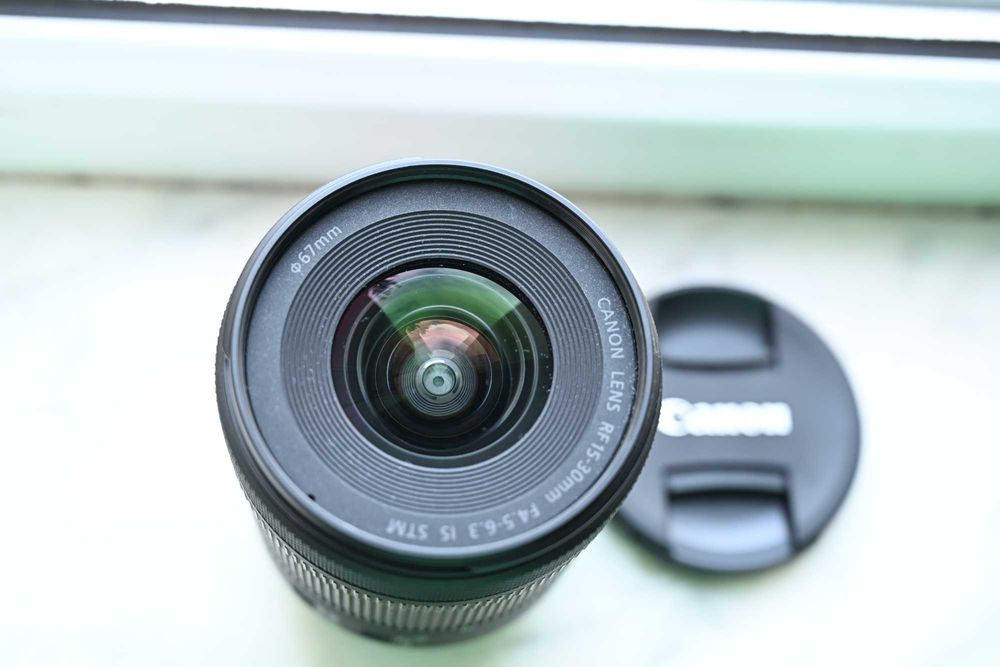 Obiectiv film Canon RF 15-30mm f/4.5-6.3 IS STM