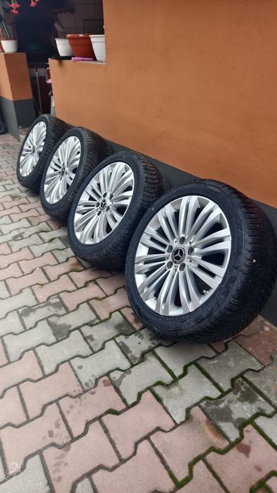 Jante cu anvelope Mercedes  225/45 r17