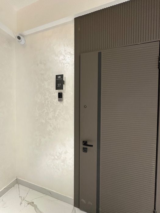 Срочно продается квартира 3х комнатная 80кВ