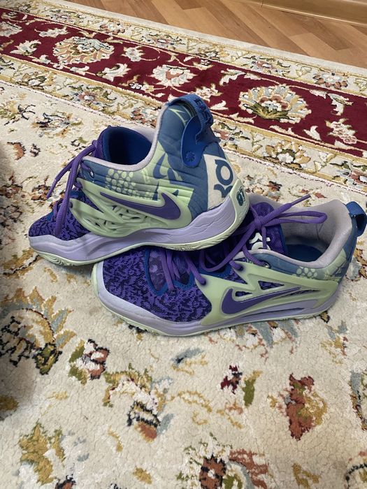 баскетбольные кроссовки Nike KD 15.