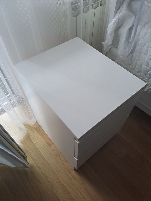 Нощни шкафчета 2 бр.