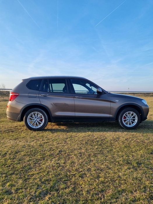 Vand BMW X3 Xdrive F25 pret 10.850 euro