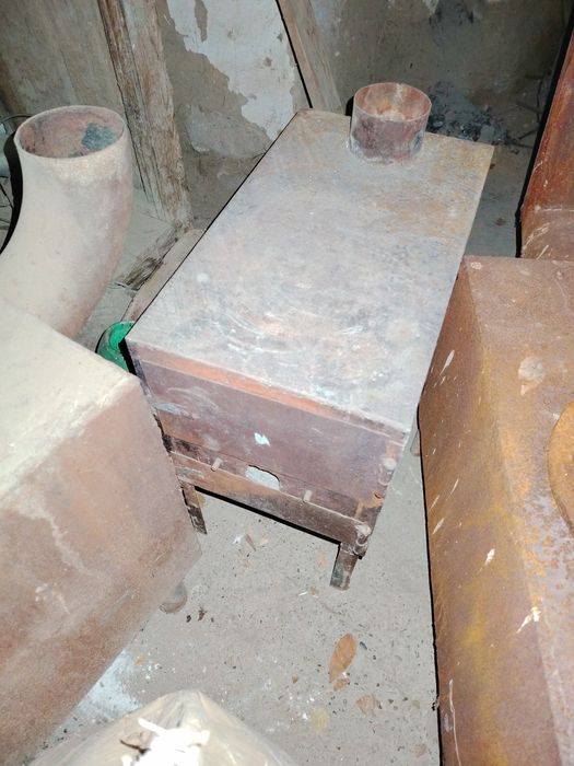 Pechkala sotiladi listi qalin garilkalari bor