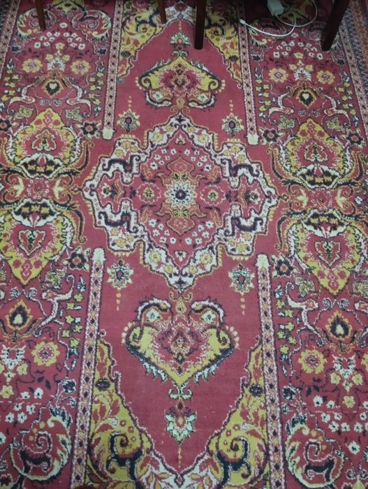 Продаётся Ковёр Б/У,В хорошем состоянии