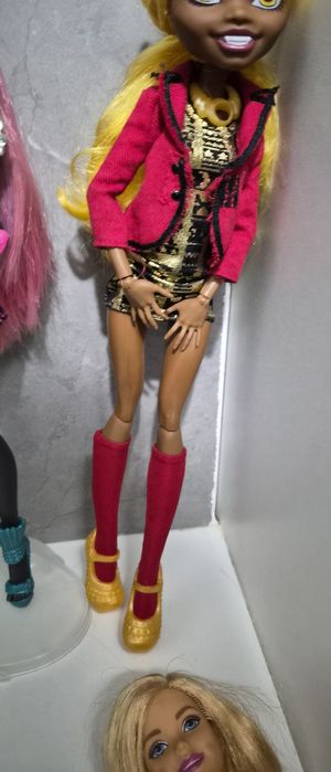 Кукла монстер хай продам