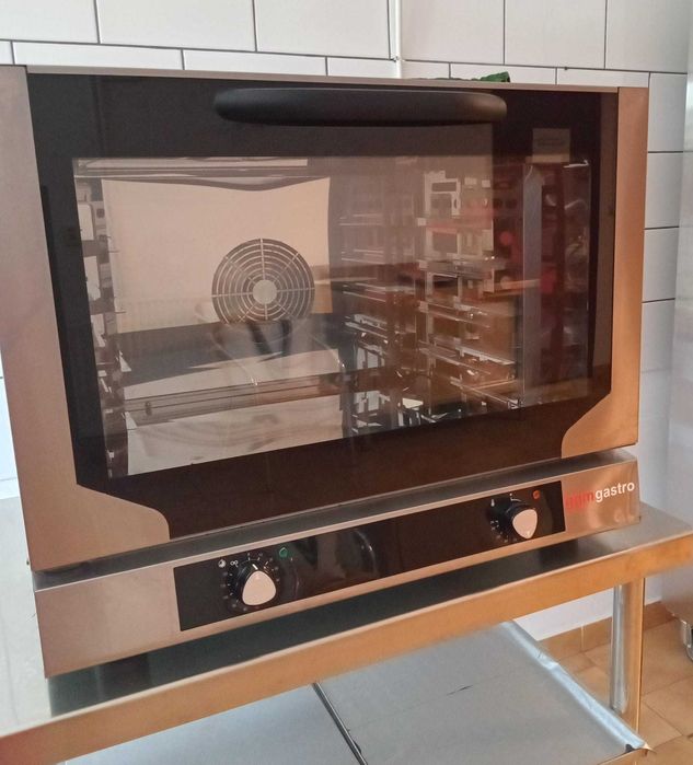 Vând cuptor trifazat patiserie cofetarie