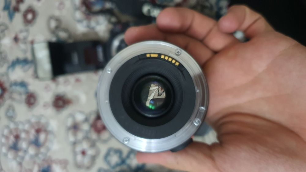 Canon EF 28-105mm f/3.5-4.5 II USM