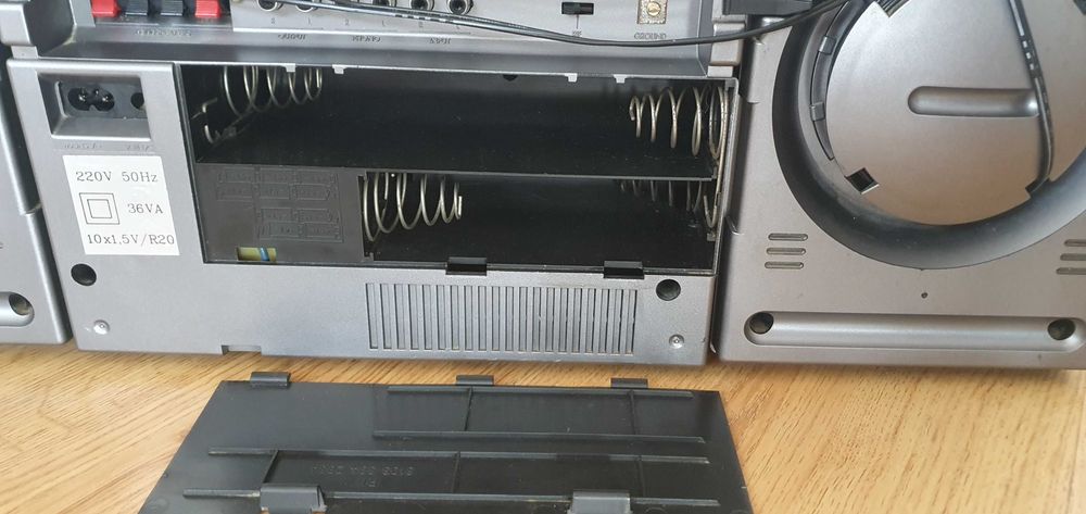 Касетофон Philips българска сглобка