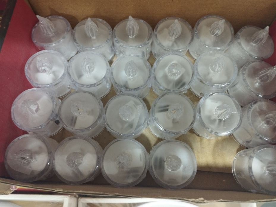 LED свечи сувенирные/без огня/коробка 
Це