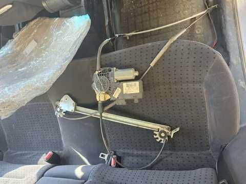 Части за Пежо 307 CC