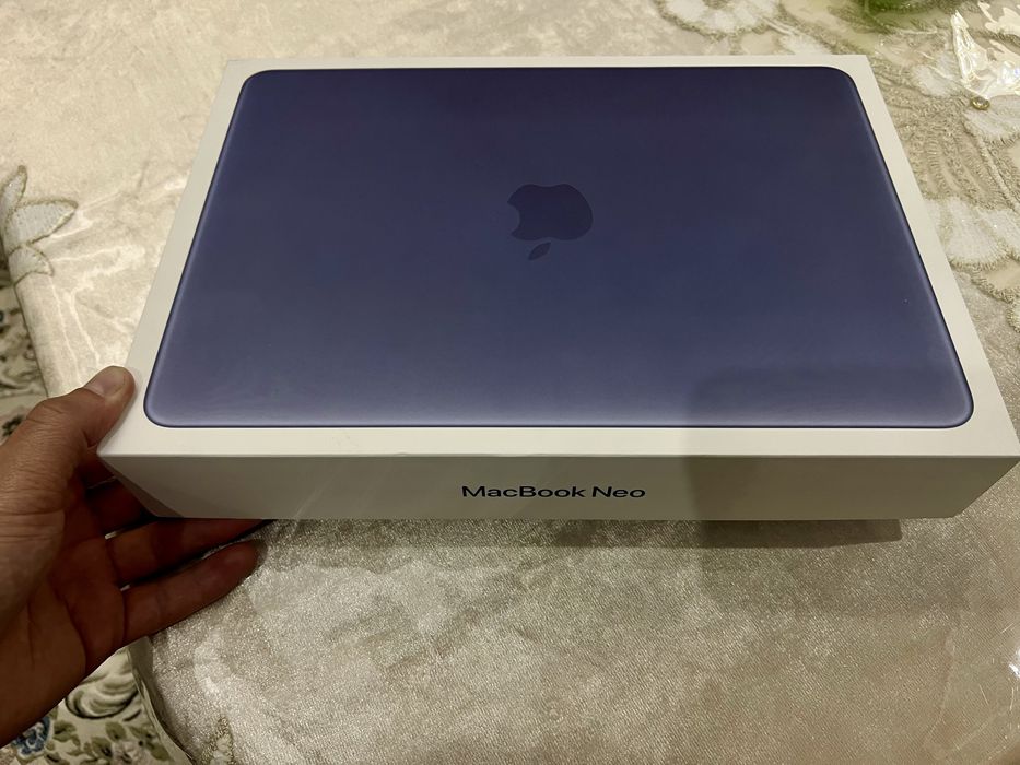 Macbook Neo 512gb Touch ID новый привезен с США