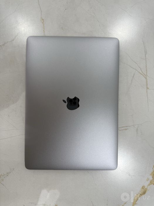 MacBook Pro 13’ TouchBar 2018. Core i5/8/256