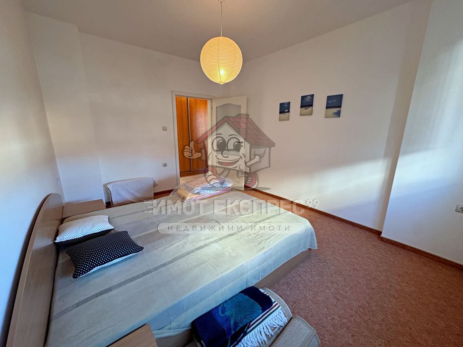 Продава се Многостаен апартамент в Асеновград - 132 кв.м за 626 €/кв.м - Снимка #12