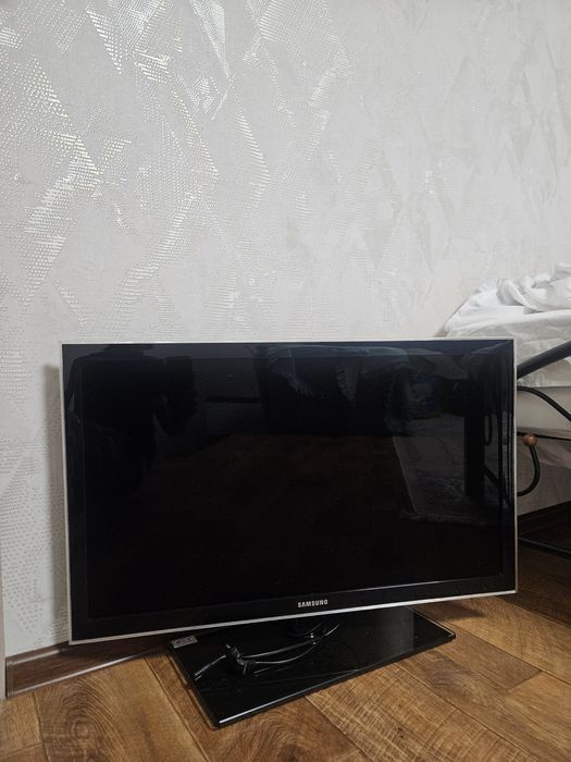 Продам телевизор Samsung