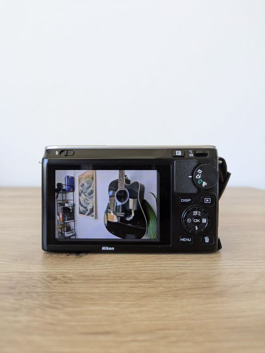 Nikon 1 J1 - УНИКАЛНИ СНИМКИ Дигитален Фотоапарат КАТО НОВ