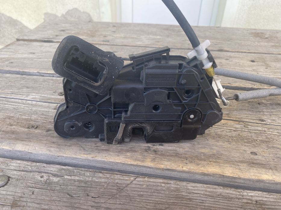Broasca ușă față stanga dreapta Golf 6