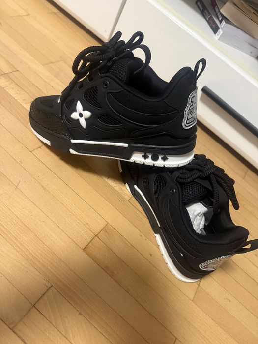 Lv skate marimea 42