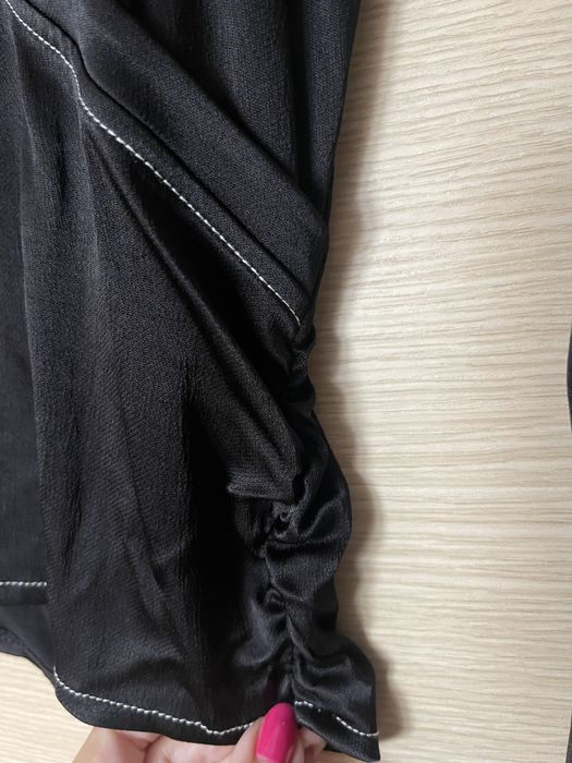 Bluza neagra Satin Zara M. Noua cu eticheta