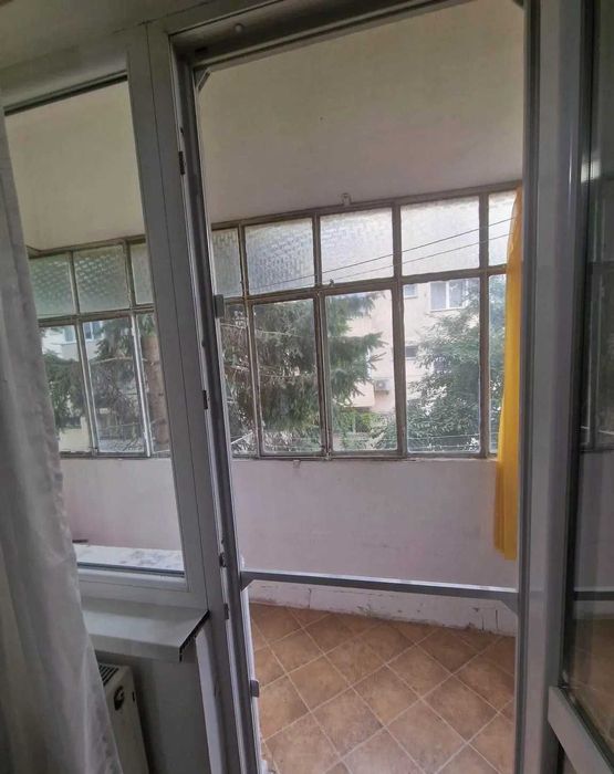 Vand apartament 2 camere