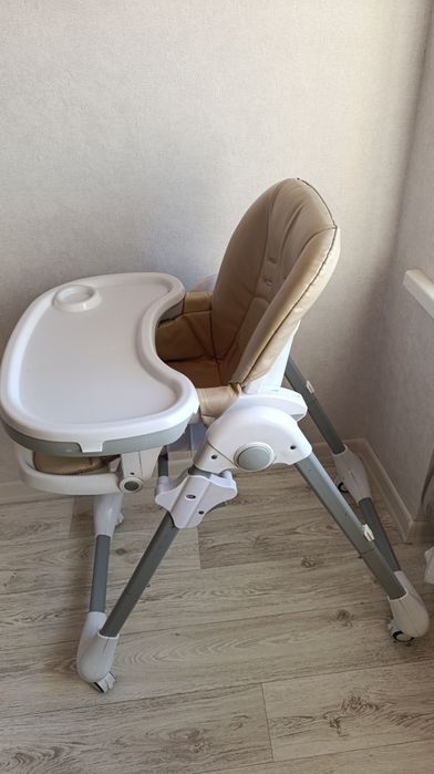 Продают детский стул