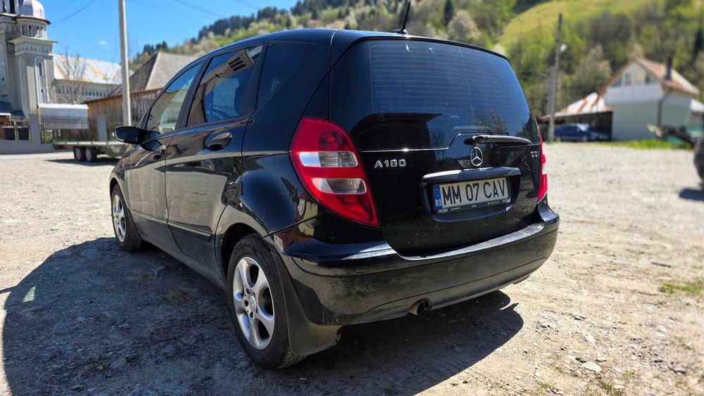 De vânzare Mercedes-Benz Clasa A A180 CDI