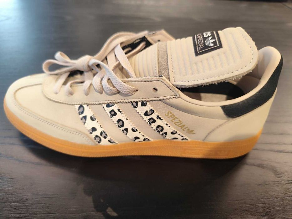 Дамски маратонки  ADIDAS HANDBALL SPEZIAL Оригинални  EU36 -41 1/3