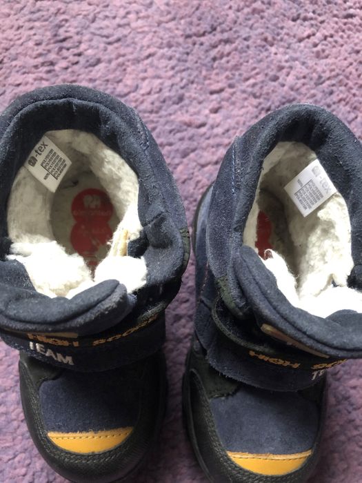 Ghete nr 22 Zara,Tex