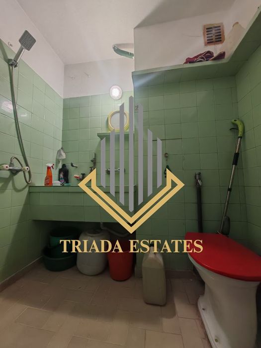 Продава се Двустаен апартамент в Бургас, Славейков - 60 кв.м за 1105 €/кв.м - Снимка #3