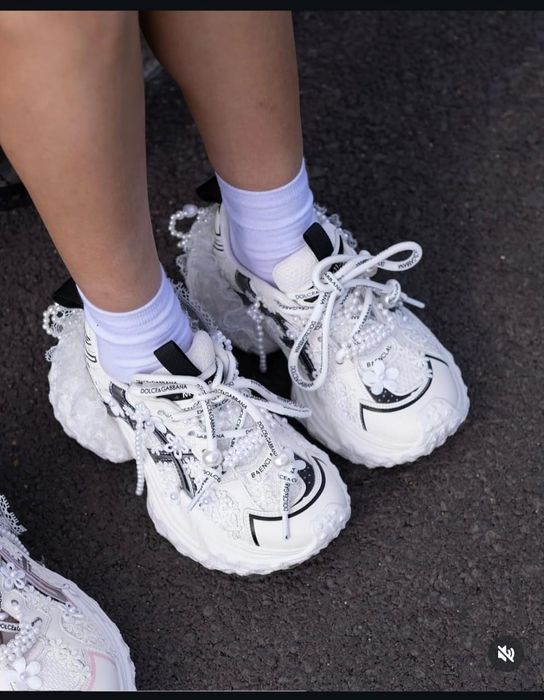 кроссовки  новые