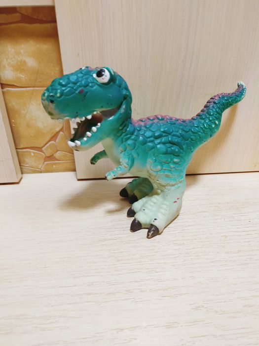 Игрушки детские продам