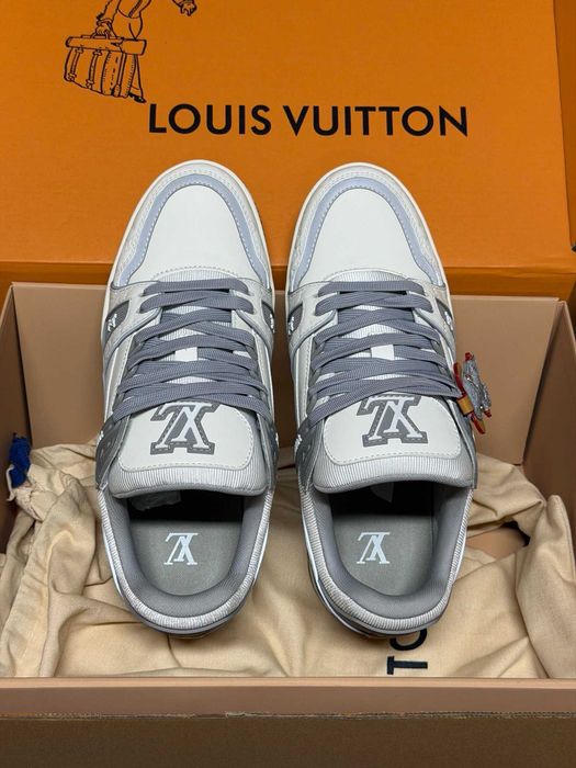 Adidasi Louis Vuitton Trainer Premium