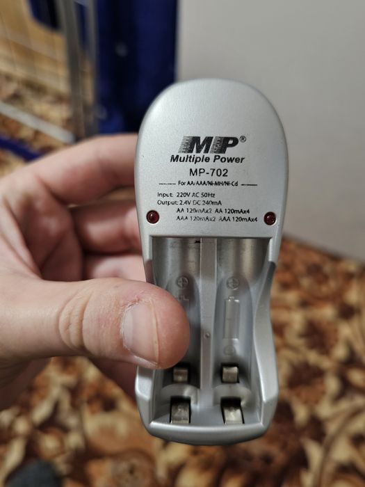Зарядное устройство для батареек