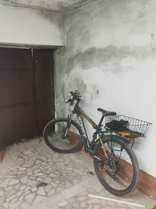 Velosiped sotiladi biron aybi yoq 2 yildan beri faqat shahar ichida yu