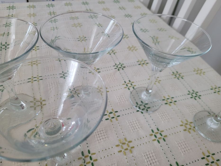 Pahare Martini LAV
