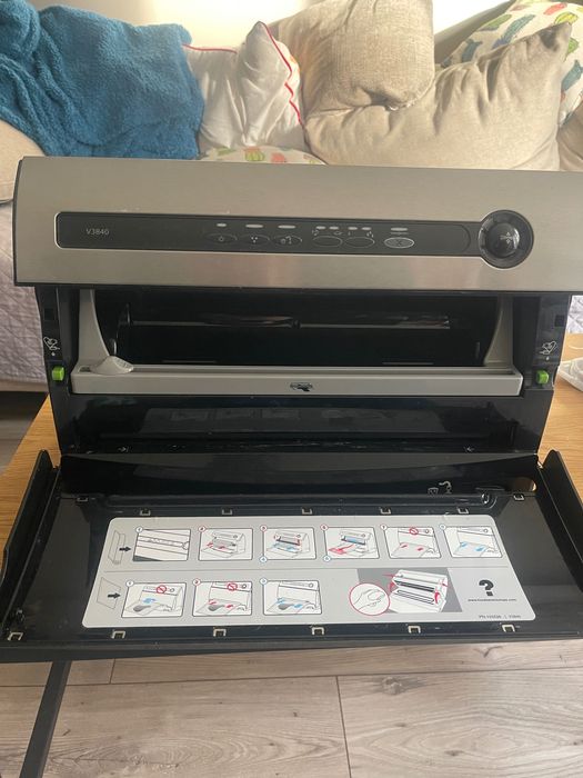 Вакуум машина FoodSaver автоматична