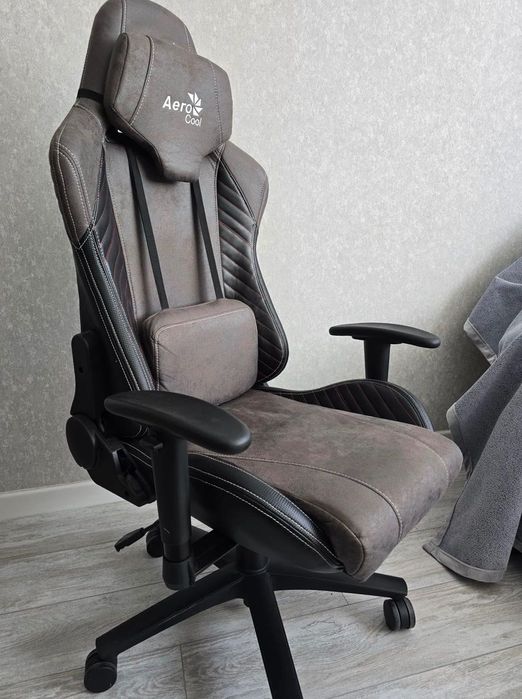 Игровое компьютерное кресло, Aerocool