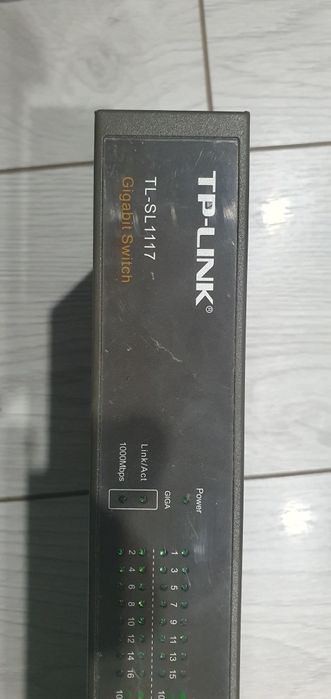 Свич коммутатор 16 портовый