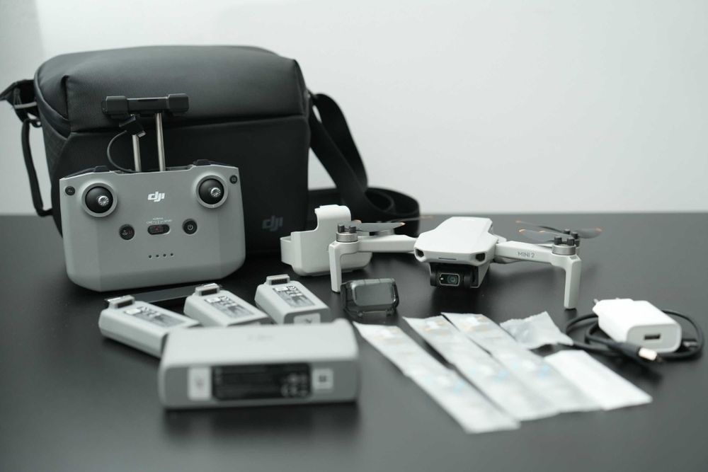 Drona Dji Mini 2 impecabila