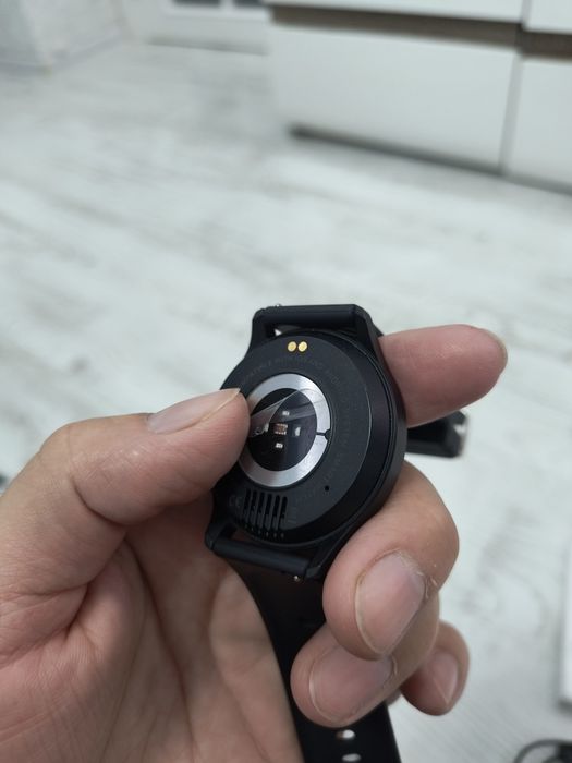 Смарт часовник smart watch