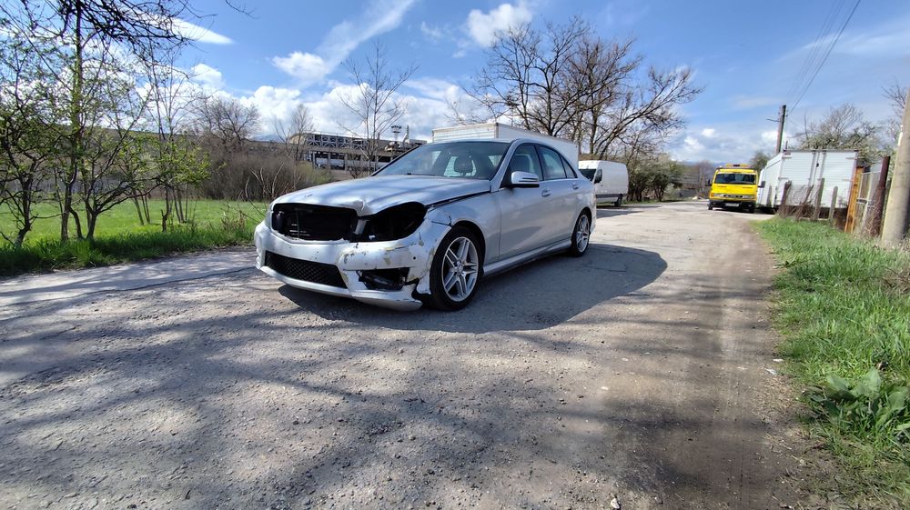 На части Мерцедес С класа W204 c OM 651